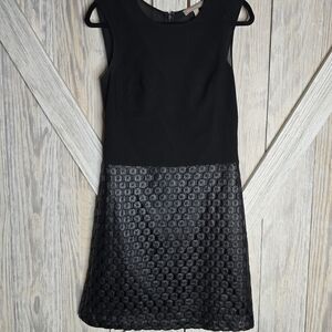 Elegant Black Sleeveless Dress